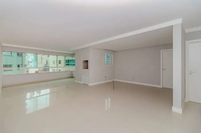 Apartamento à venda em Balneário Camboriú no Lorena Cristina