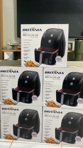 Fritadeira Air Fryer Britânia 5,5L 1500W BFR50 Redstone 127V
