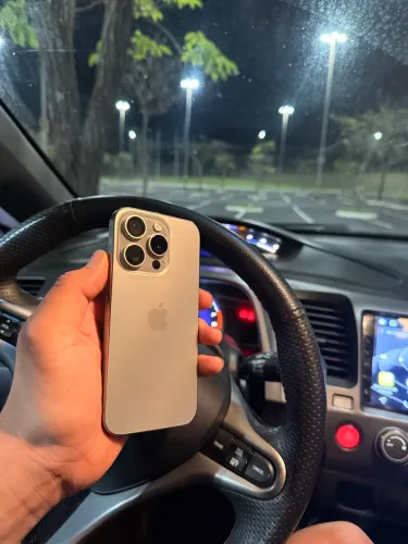 iPhone 15 pro 128gb