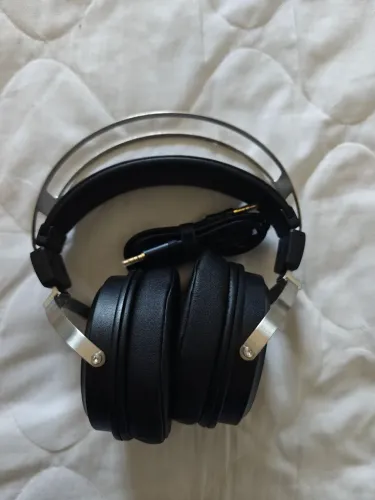 Fone de ouvido com fio Fiio JT1