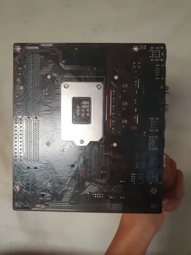 Placa mãe h110 + i3 7100 com cooler box