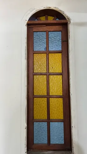 Janela madeira Canela 44x150