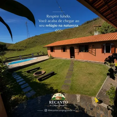 GRANJA RECÉM CONSTRUIDA A VENDA. 3KM DA CASA DO BOIADEIRO EM JUIZ DE FORA..OPORTUNIDADE!!!