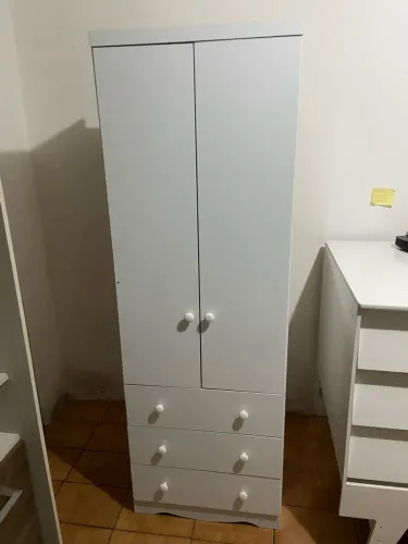 Guarda roupa infantil