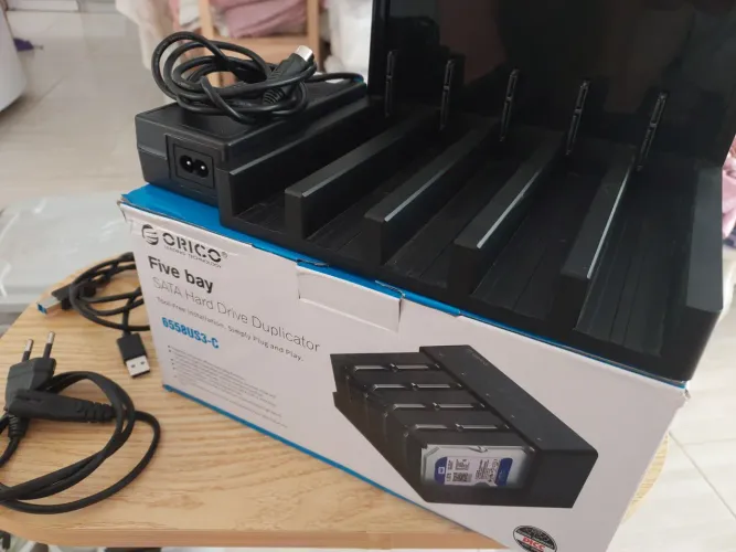 Orico Dock USB 3.0 para 5 HDs SATA 3.5" - 5 Baias - Perfeito para NAS, Backup e Servidor