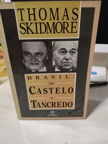 Livro Brasil de castelo a tancredo
