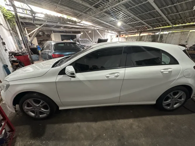 Mercedes-Benz Classe A 200 1.6 TB 16V Style 156cv Aut. 2013
