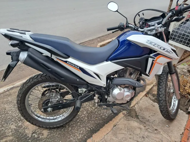 Bros 160 impecável 2024 único impecável
