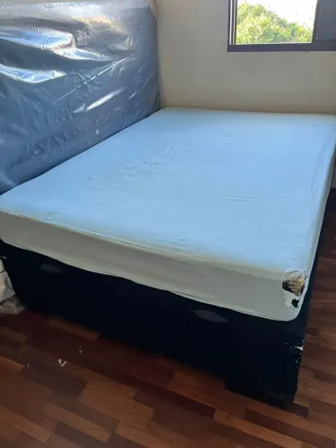 Cama box baú + colchão 