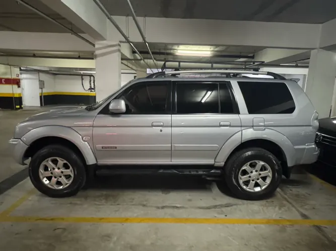 Mitsubishi Pajero Sport 3.5 V6 Flex 4X4 Aut. 2011