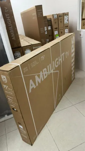 Smart TV Ambilight 75" 4K, 75PUG8100/78, Comando de Voz nova 