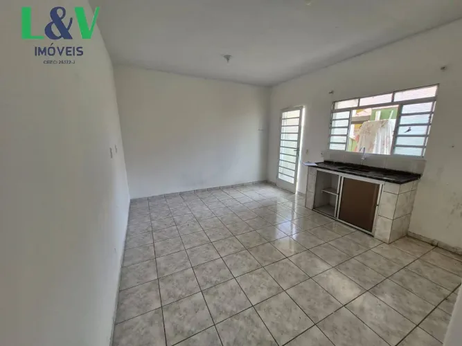 Casa disponível para locação no bairro Quinta das Videiras