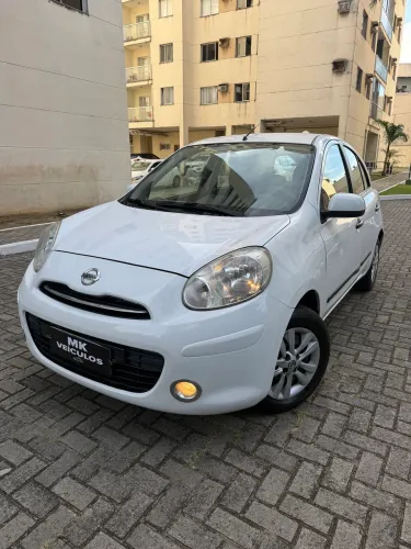 Nissan March S 1.0 16V Flex Fuel 5P 2013