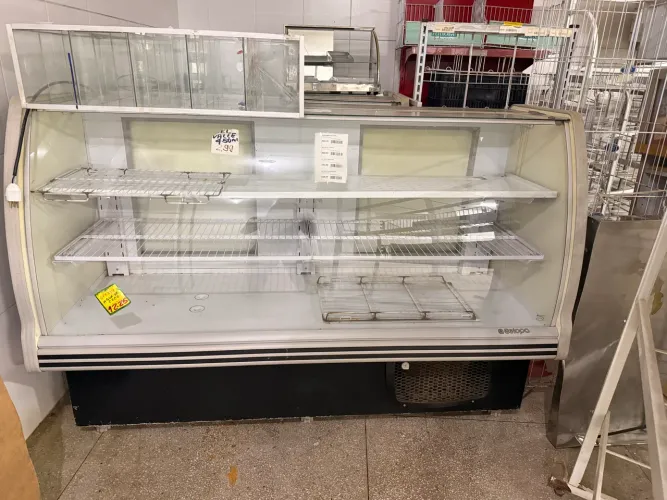 Móveis usados pra supermercado 