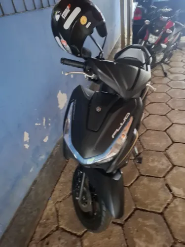 Vendo moto yamaha 125 ( biz )