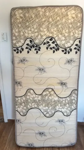 Colchão Solteiro Espuma D28 14cmx88cmx188cm Confort Liso Soft Gazin