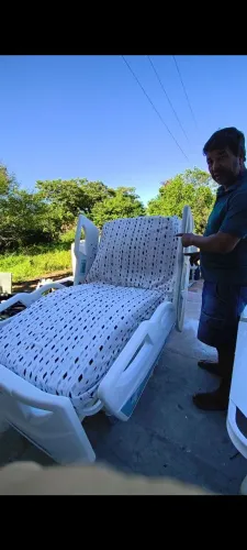 Cama hospitalar motorizada semi nova