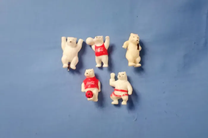 Coleção Minimania Coca Cola - Urso da Coca-Cola