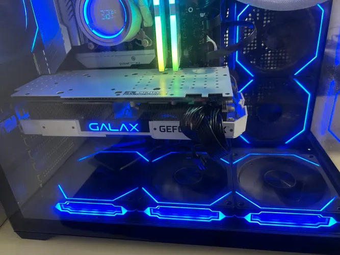 RTX 2060 Plus EX White