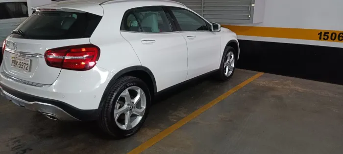 Mercedes-Benz GLA 200 Adv. 1.6/1.6 TB 16V Flex Aut. 2018
