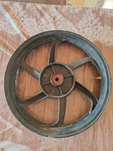 Roda traseira Honda biz 125 freio a tambor