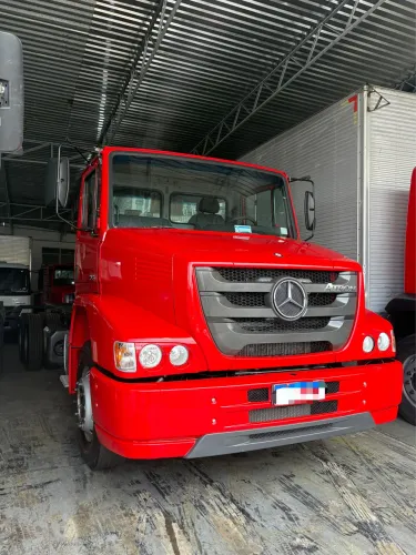 Mercedes-Benz 2324 2016