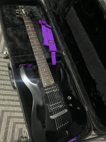 Guitarra 7 cordas Schecter Omen 7