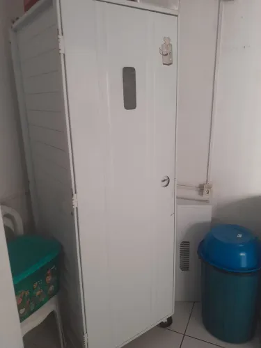 vendo armário de padaria