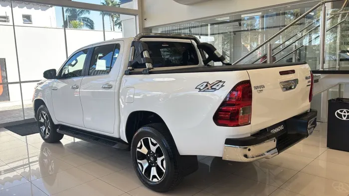Toyota Hilux CD SRX 4X4 2.8 TDI 16V Diesel Aut. 2019