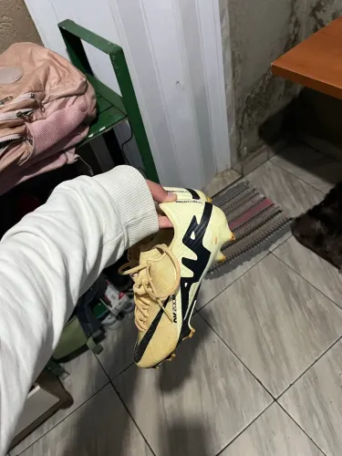 Chuteira da Nike original
