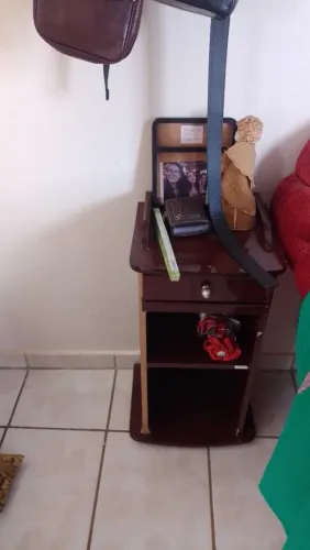 Mesa de cabeceira