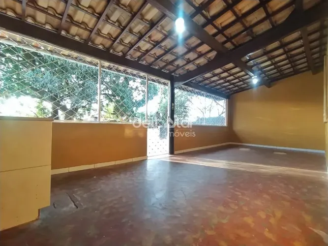 Casa no bairro Mantiqueira, Região de Venda Nova