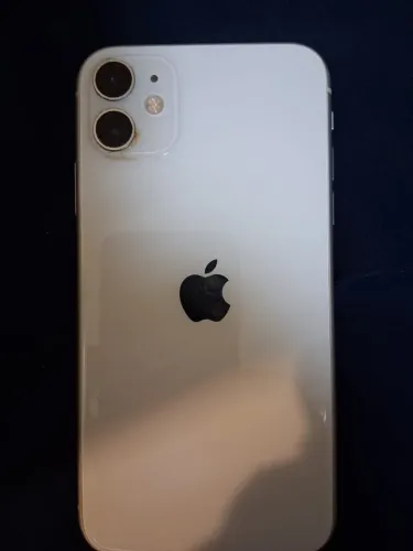iPhone 11 64GB Branco Impecável, Completo na Caixa + Acessórios Originais 