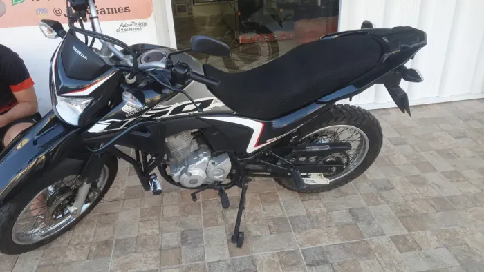 Bros 160 muito nova 