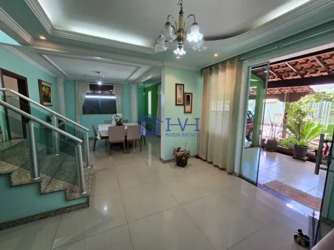 Casa 4 qts em lote 360 M². Apenas 799 mil financiado