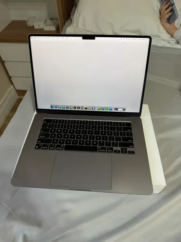 Macbook Air M2 15 polegadas