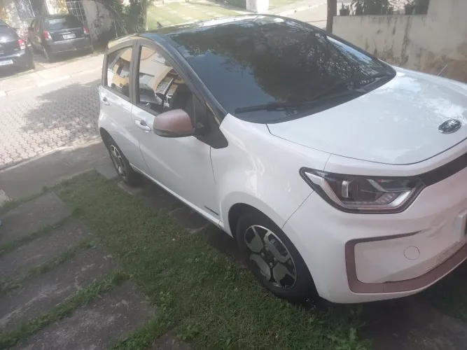 JAC E-JS1 62cv 5P Aut. (elétrico) 2023