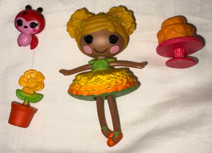boneca lalaloopsy - mari golden petals