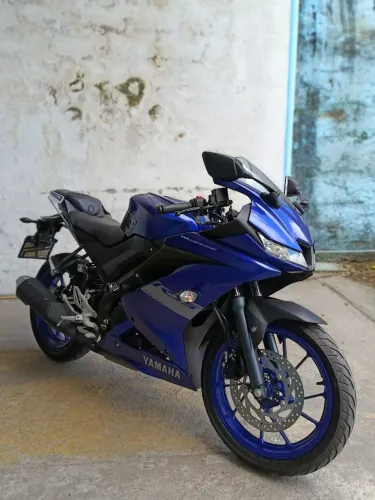 R15
