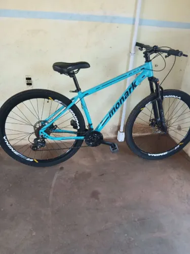 Vende se essa lótus entrego vai com nota fiscal original