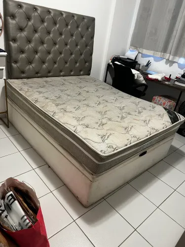 Cama box bau