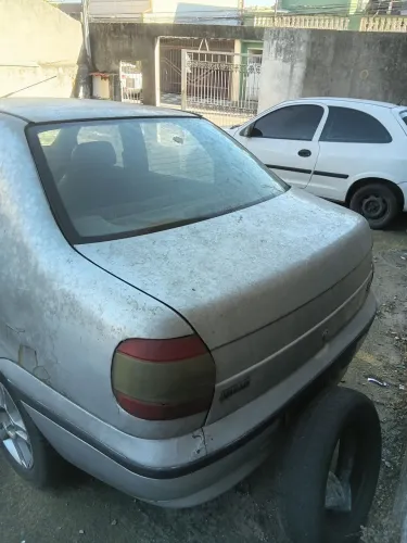 Fiat Siena 1.0 Mpi/ 500 1.0 MPI 2000