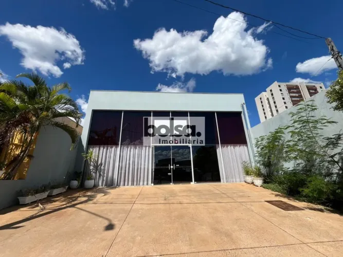 PRÉDIO COMERCIAL PROXIMO RESIDENCIAL SAMAMBAIA ! !