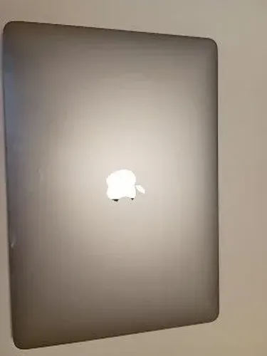 MacBook