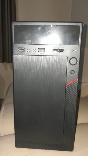 Gabinete ATX