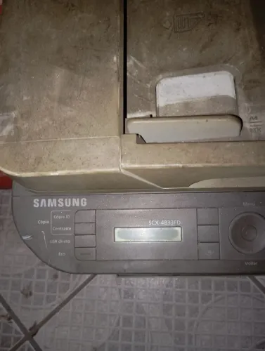Impressora laser Samsung retirar peças