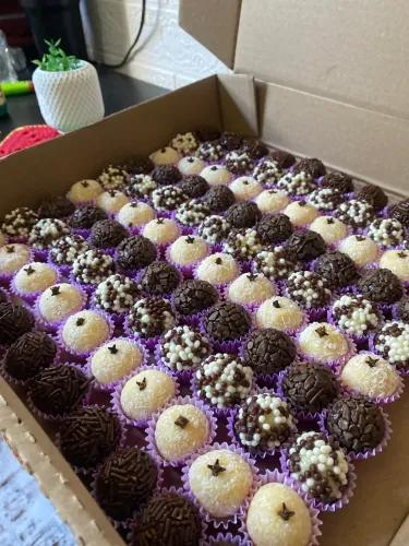 Brigadeiro para festas : Tradicionais e Gourmet
