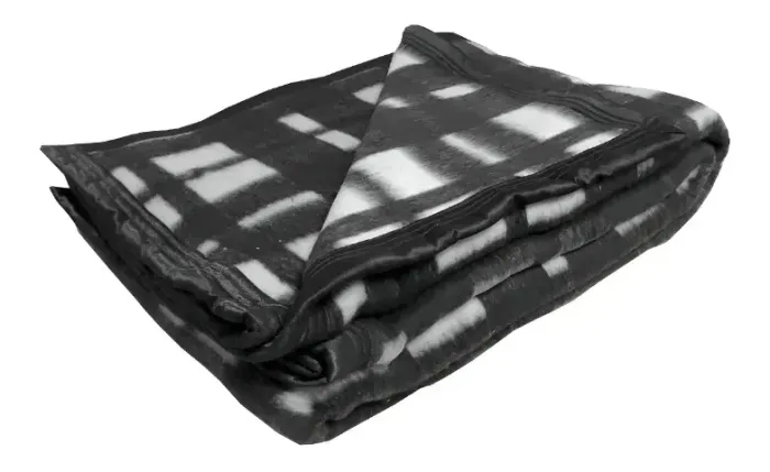 Cobertor Guaratinguetá Boa Noite cor preto com design xadrez solteiro de 2.2m x 1.4m