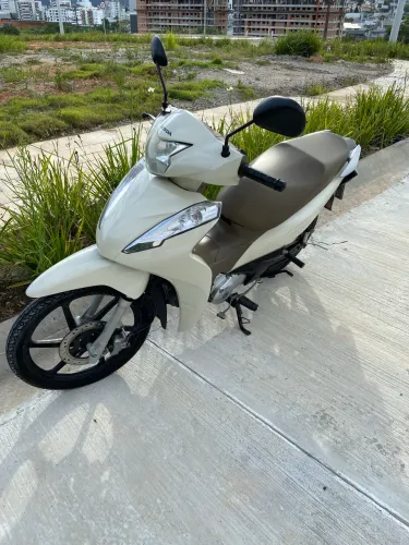 Honda Biz 125cc zerada!