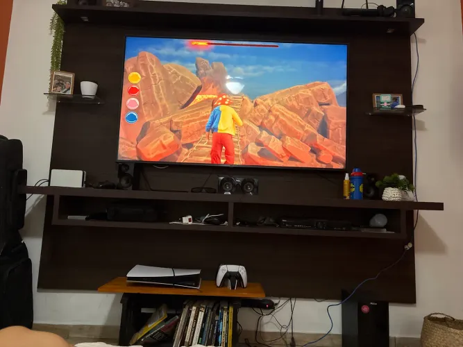 Painel de tv até 65?